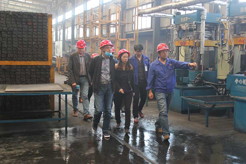 Bengle clients visit factory